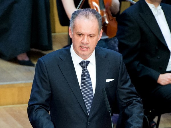 Tổng thống Slovakia đánh giá cao thành tựu phát triển của Việt Nam ảnh 1