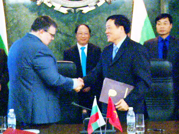 Việt Nam và Bulgaria ký thỏa thuận hợp tác giữa hai viện kiểm sát ảnh 1