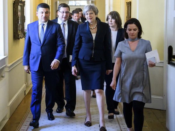 Cơ quan An ninh Ukraine bắt giữ trợ lý của Thủ tướng Groysman ảnh 1