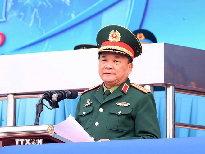 ttxvn_thuong tuong Hoang Xuan Chien - trien lam quoc phong.jpg