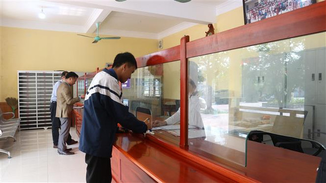 Hà Tĩnh: Độc đáo mô hình hành chính “một cửa” ở Trường THPT Cẩm Bình ảnh 1