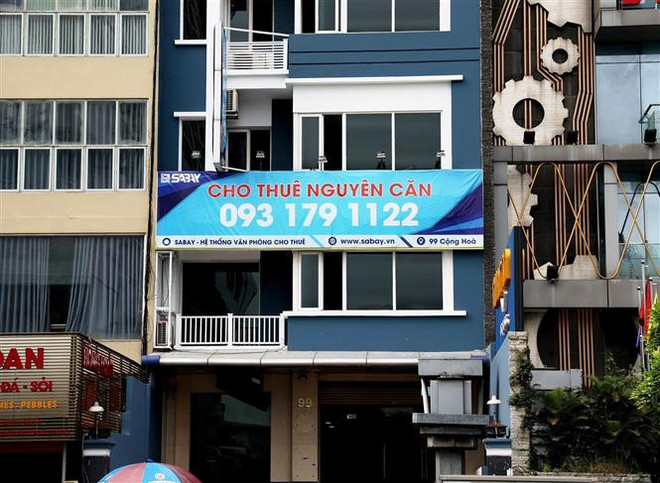 Một mặt bằng cho thuê. (Ảnh: Hồng Đạt/TTXVN) Đáp ứng nhu cầu thị trường để tăng tỷ lệ lấp đầy mặt bằng bán lẻ ảnh 2