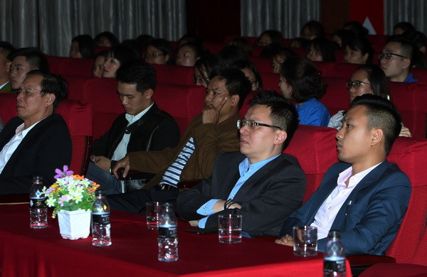 Xúc động buổi tọa đàm ''Đinh Hữu Dư - Lửa nghề cháy mãi'' ảnh 4