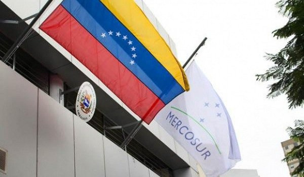 Venezuela bác bỏ quyết định áp dụng Điều lệ dân chủ của Mercosur ảnh 1