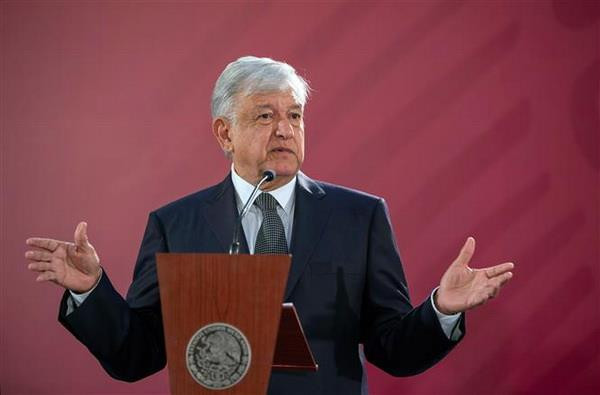Tổng thống Mexico Andres Manuel Lopez Obrador phát biểu tại Mexico City. (Nguồn: AFP/TTXVN) Tổng thống Mexico phát biểu về tranh chấp thương mại với Mỹ ảnh 1