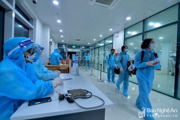 Nghệ An: Hai người trở về từ Nhật Bản dương tính với SARS-CoV-2 ảnh 1