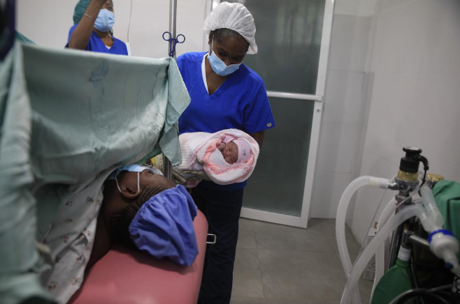 Bệnh viện kỳ lạ giữa lòng cuộc chiến băng đảng đẫm máu ở Haiti ảnh 2