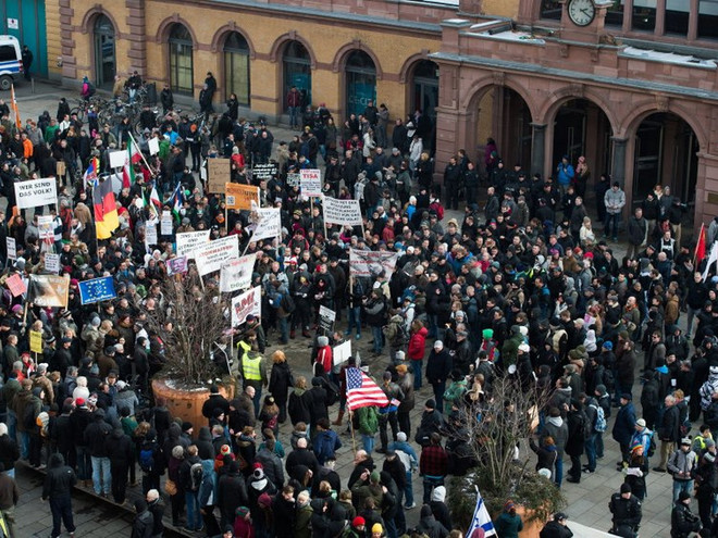 Lại xuất hiện thêm một phong trào mới chống "Mỹ hóa" ở Đức ảnh 1