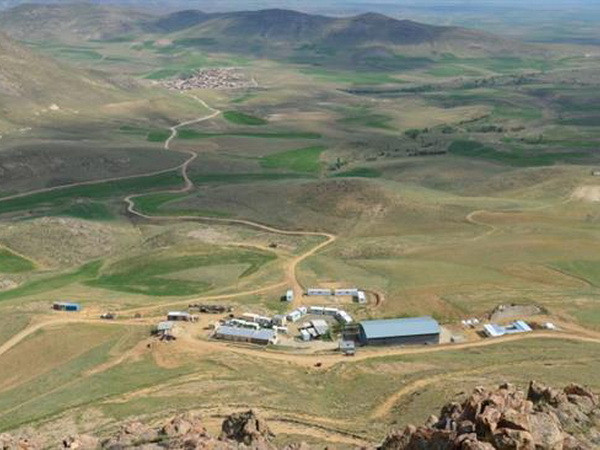 Khai thác mỏ mới, Iran sẽ có thêm khoảng 2 tấn vàng mỗi năm ảnh 1