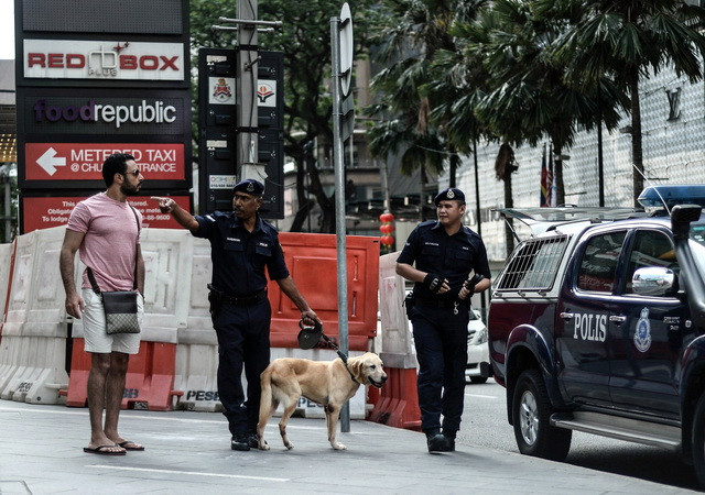 Công dân Việt tự gây thương tích tại Đại sứ quán Việt Nam ở Malaysia ảnh 1