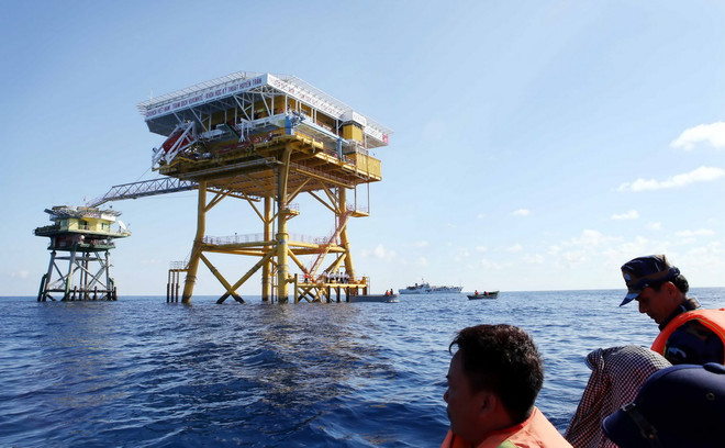 Tưởng niệm liệt sỹ hy sinh ở Vùng thềm lục địa phía Nam Tổ quốc ảnh 1