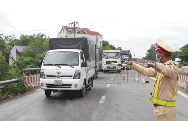 Phương án phân luồng, nhận diện phương tiện từ xa, lưu thông nhanh ảnh 1