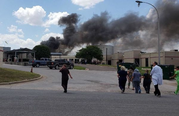 Mỹ: Nổ tại bệnh viện ở Texas khiến 13 người thương vong ảnh 1
