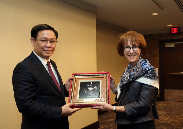 Kinh tế, thương mại là trọng tâm và động lực của quan hệ Việt-Mỹ ảnh 2