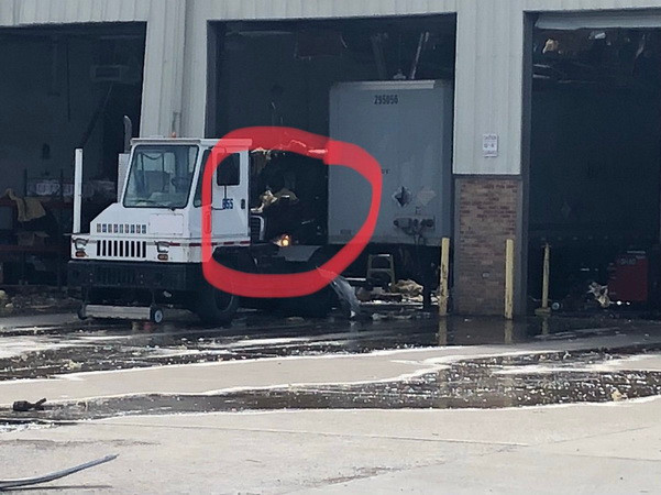 Mỹ: Nổ lớn tại cơ sở chuyển phát nhanh ở tiểu bang Kentucky ảnh 1