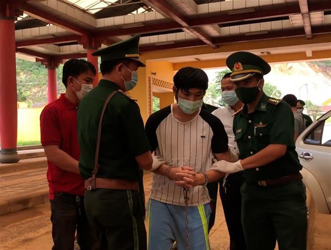 Bắt giữ, tiếp nhận các đối tượng truy nã đặc biệt nguy hiểm ảnh 1