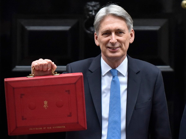 Anh công bố báo cáo ngân sách mùa Thu đang được chờ đợi ảnh 1