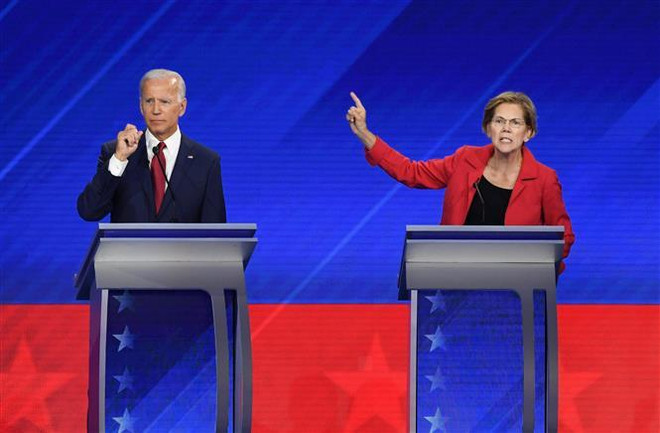 Mỹ: Các ứng cử viên Dân chủ bất đồng về chiến lược quân sự tại Syria ảnh 1