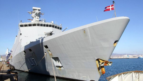 Tàu Thụy Điển và Đan Mạch tiêu hủy vũ khí hóa học Syria ảnh 1