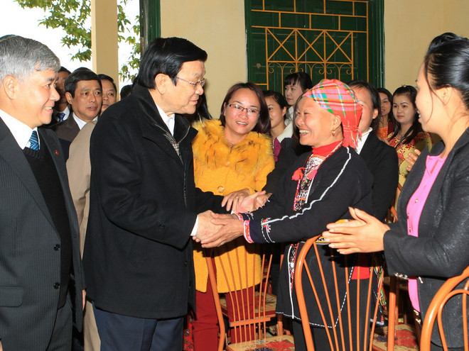 Chủ tịch nước Trương Tấn Sang thăm và làm việc tại Yên Bái ảnh 1