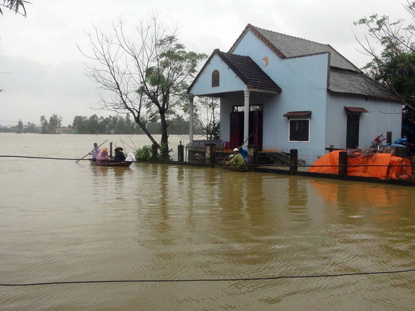 Quảng Nam: Lật thuyền khi đi đánh cá, hai học sinh mất tích ảnh 1