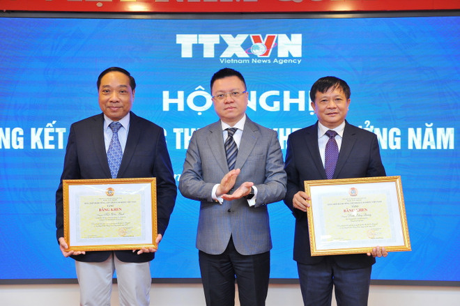 [Photo] TTXVN tổng kết công tác thi đua, khen thưởng năm 2020 ảnh 14