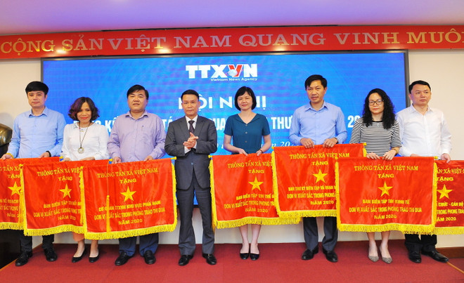 [Photo] TTXVN tổng kết công tác thi đua, khen thưởng năm 2020 ảnh 8