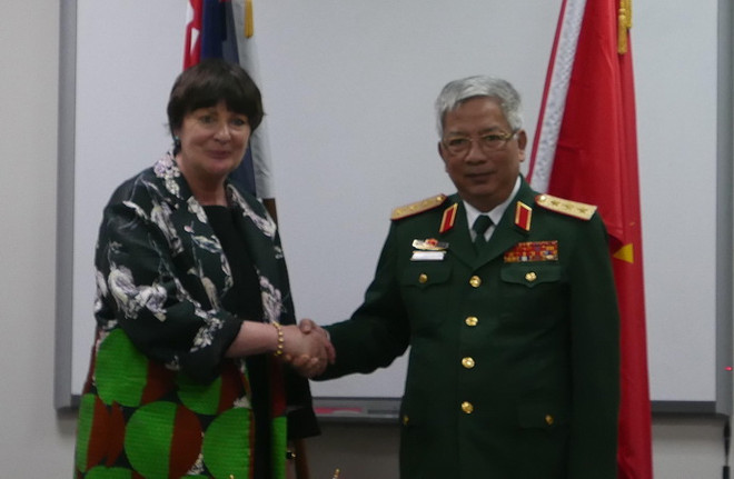 Tăng cường hợp tác quốc phòng Việt Nam và New Zealand ảnh 3