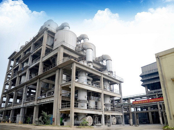 Khắc phục sự cố rò rỉ nước hồ tuần hoàn Nhà máy axit ra môi trường ảnh 1