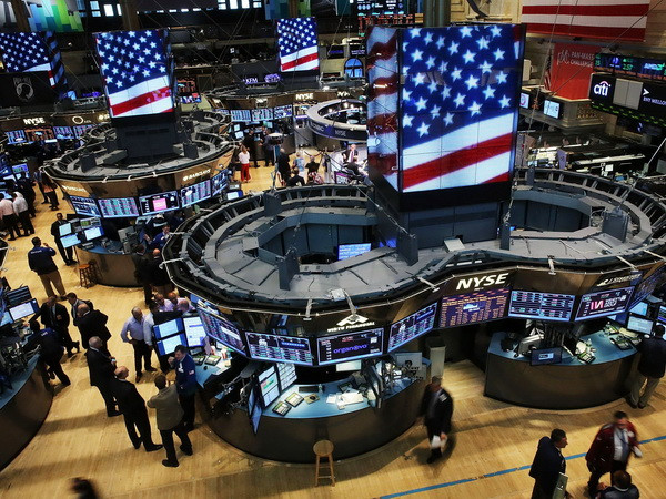 Phố Wall kết thúc chuỗi bốn phiên tăng điểm liên tục ảnh 1