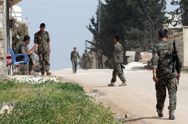 Quân chính phủ Syria và người Kurd thỏa thuận trao đổi tù nhân ảnh 1