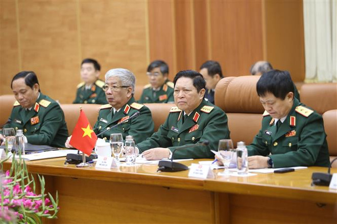 Đại tướng Ngô Xuân Lịch hội đàm với Bộ trưởng Bộ Quốc phòng Campuchia ảnh 3