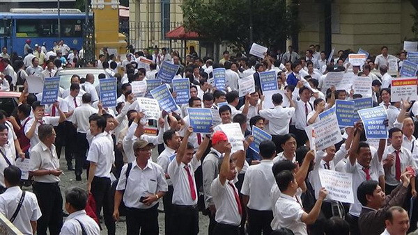 Vinasun kiện Grab: Hai công ty hòa giải bất thành, Tòa tiếp tục xét xử ảnh 1