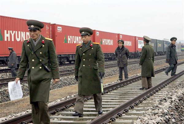 Hai miền Triều Tiên khảo sát bổ sung sau lễ khởi công đường sắt ảnh 1