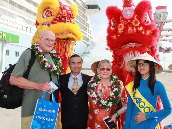 Tàu biển cao cấp nhất thế giới lần đầu tiên đến Việt Nam ảnh 3