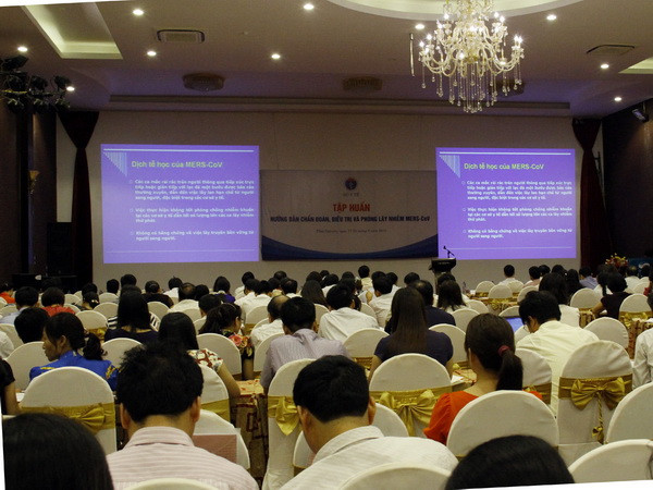 Bộ Y tế hướng dẫn chẩn đoán, điều trị và phòng lây nhiễm MERS ảnh 1
