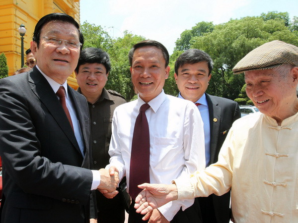 Chủ tịch nước Trương Tấn Sang gặp mặt đại diện các cơ quan báo chí ảnh 1