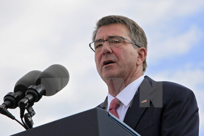 Bộ trưởng Quốc phòng Mỹ Ashton Carter. (Ảnh: EPA/TTXVN) Mỹ hoan nghênh việc chia sẻ thông tin tình báo quân sự Hàn-Nhật ảnh 1