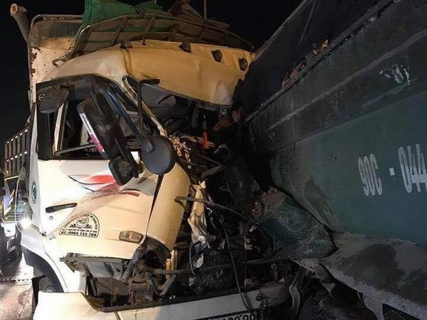 Vụ tai nạn trên cầu Thanh Trì: Xác định danh tính hai nạn nhân tử vong ảnh 1