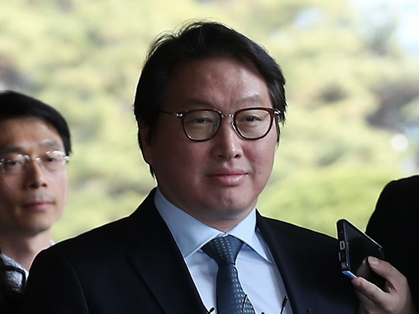 Chủ tịch tập đoàn lớn thứ hai Hàn Quốc thừa nhận cáo buộc ảnh 1