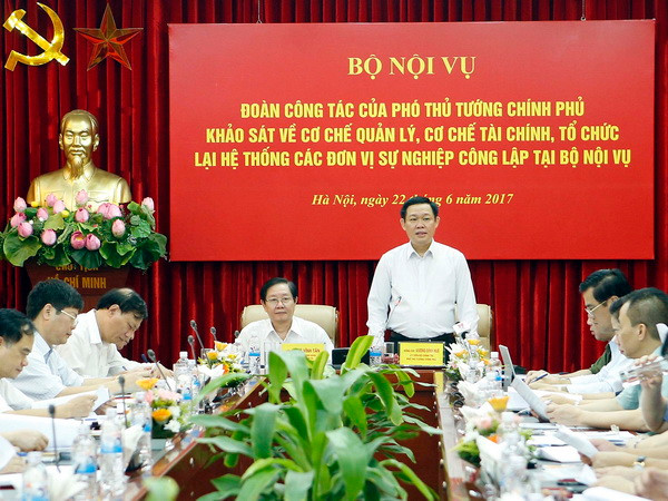 Cung ứng dịch vụ công theo nguyên tắc có sự dẫn dắt của Nhà nước ảnh 1