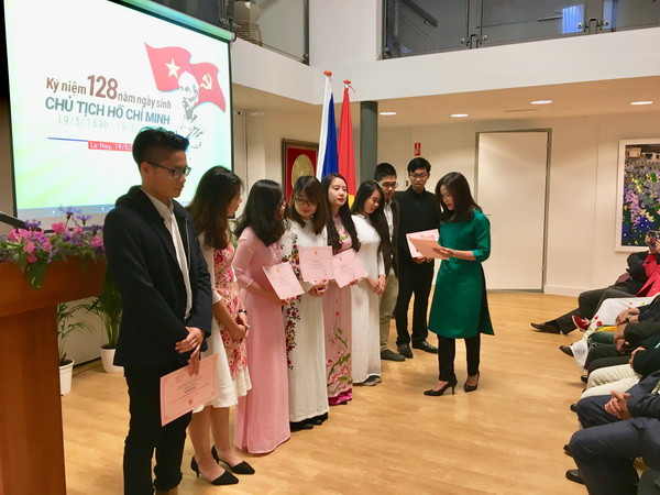 Kỷ niệm 128 năm ngày sinh Chủ tịch Hồ Chí Minh tại Mexico, Hà Lan ảnh 2