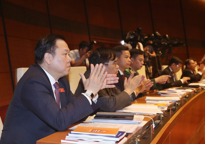 Những hình ảnh về lễ khai mạc Kỳ họp thứ năm, Quốc hội khóa XIV ảnh 6