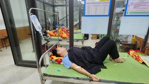 Quảng Trị: Gần 50 người bị ngộ độc thực phẩm sau tiệc cưới ảnh 1