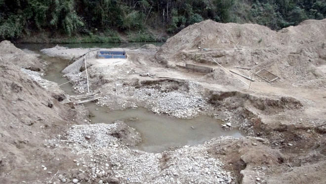 Cát tặc trở lại hoành hành tại khu vực hồ Nặm Cắt ở Bắc Cạn ảnh 1