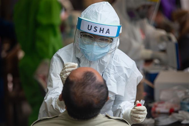 Indonesia ghi nhận 100 bác sỹ tử vong vì mắc COVID-19 ảnh 1