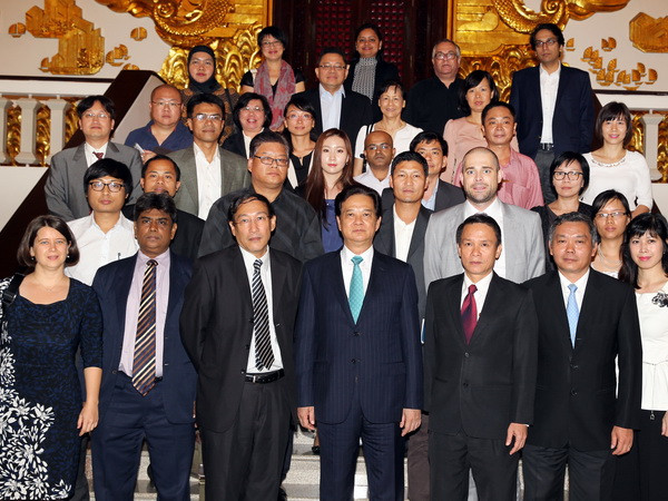 Đại diện 22 tờ báo từ 19 quốc gia dự Hội nghị thường niên ANN ảnh 1