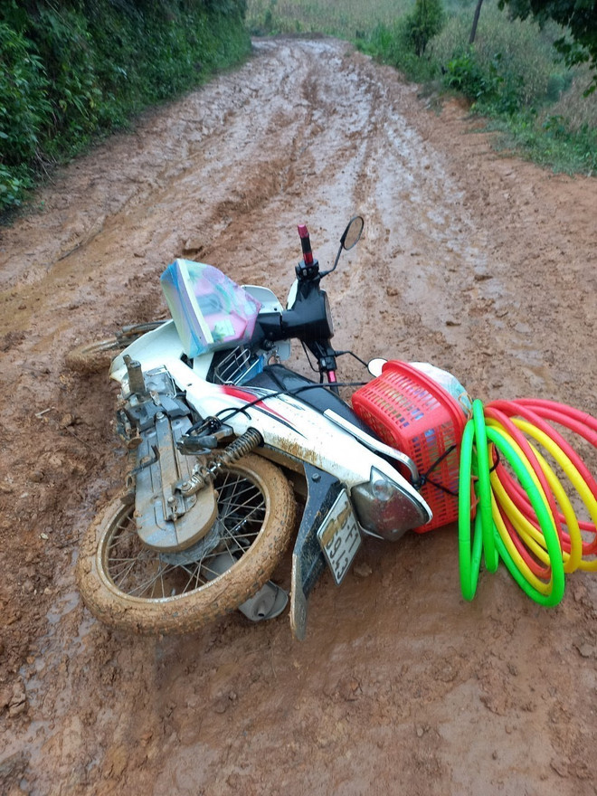 Những giáo viên cắm bản nơi biên cương xa xôi của Sơn La ảnh 4