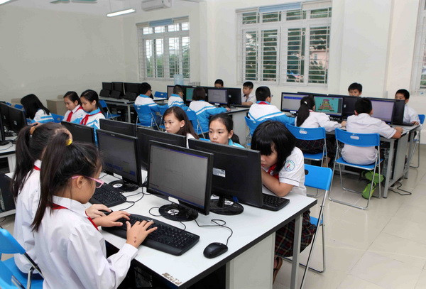 Hà Nội: Học phí trường công lập tăng cao nhất 45.000 đồng mỗi tháng ảnh 1