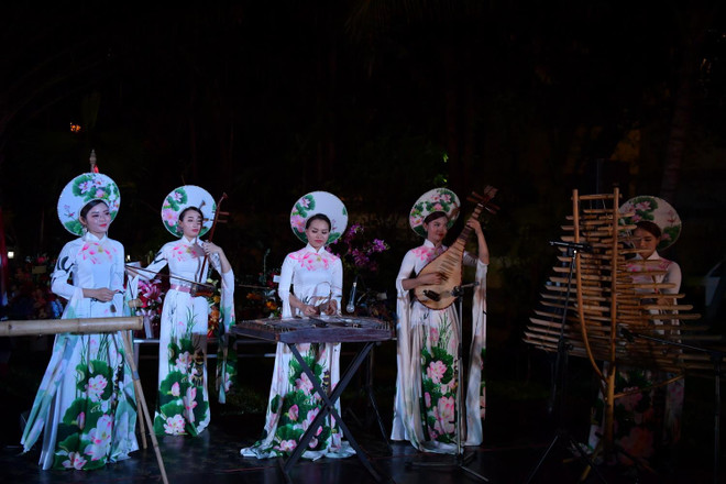 Món ăn truyền thống được giới thiệu tại Đêm ẩm thực Việt Nam ở Thái ảnh 2